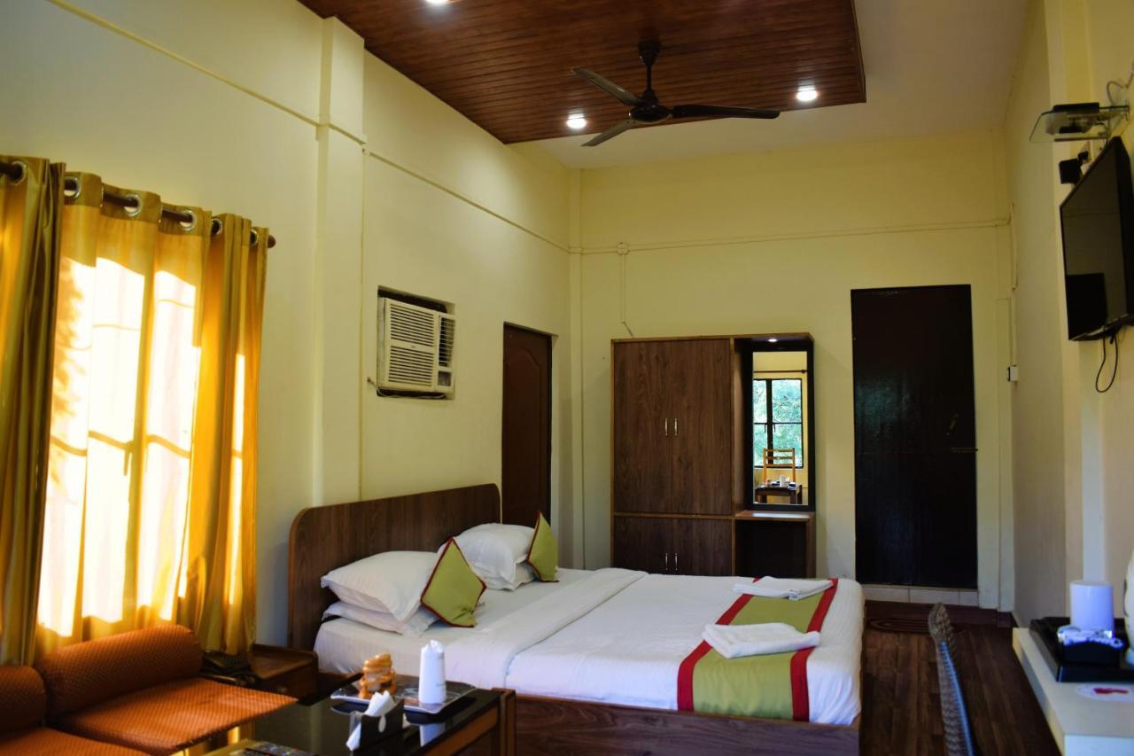 Brahmaputra Jungle Resort Γουβαχάτι Εξωτερικό φωτογραφία